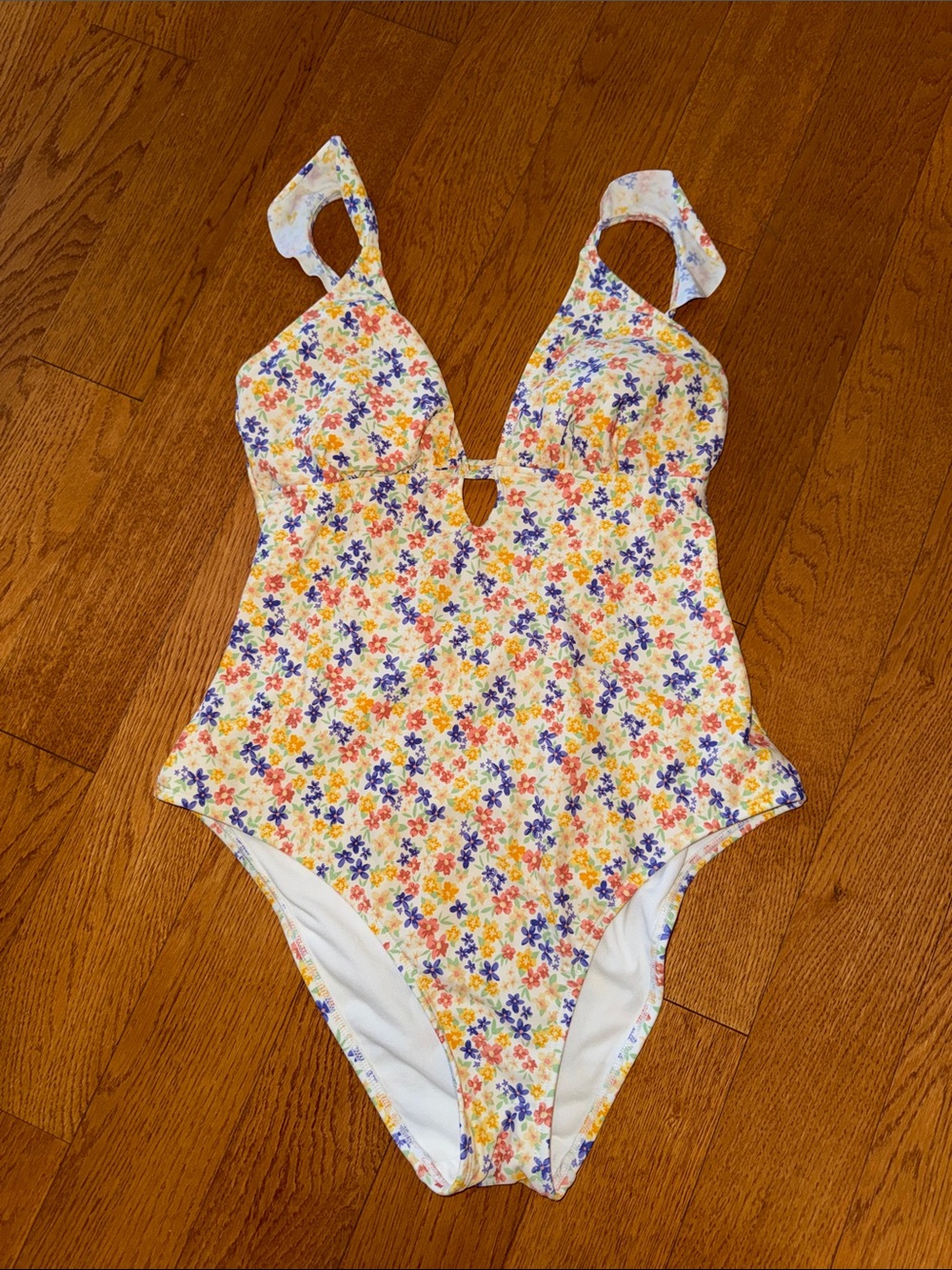 Shade & Shore Floral One-Piece Swimsuit - Picture 2 of 4